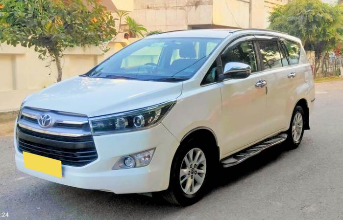 Toyota Innova Taxi