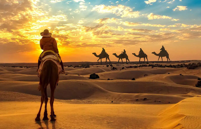 Amritsar to Jaipur Taxi